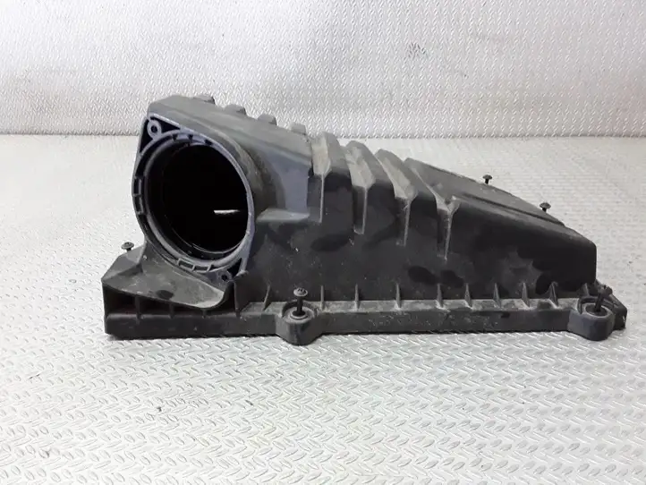 Volkswagen PASSAT CC (2008 - 2012) K0129620B Крышка корпуса воздушного фильтра — фото 3