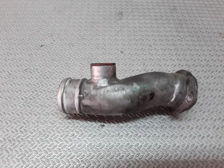 Volkswagen Phaeton (2002 - 2008) Патрубок турбины — фото 1