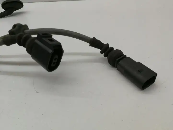 Volkswagen PASSAT B8   3Q0927903A Передняя проводка датчика ABS