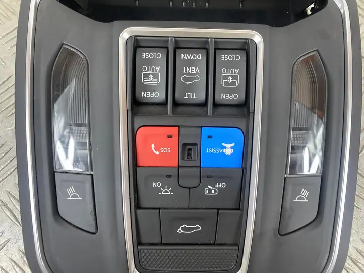Jeep Grand Cherokee WL (2021 - ) 6PO741X7AH Очечник — фото 6