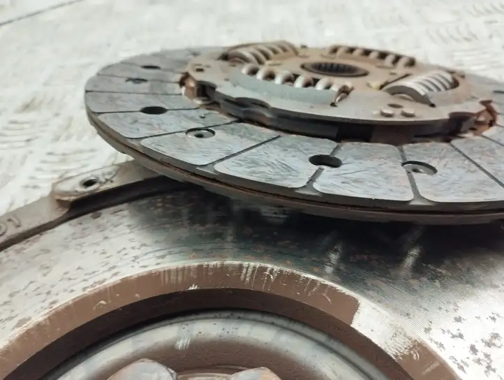 Mazda 3.    Комплект сцепления