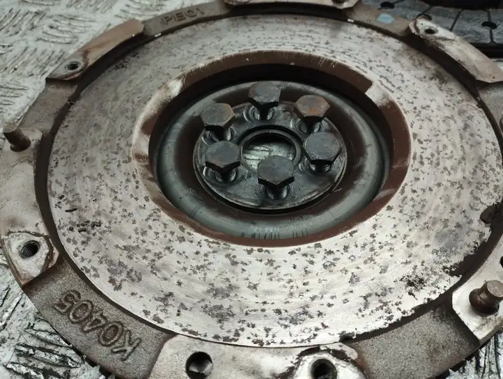 Mazda 3.    Комплект сцепления