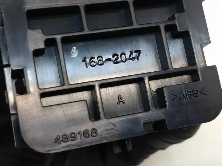 Toyota Auris E180 (2012 - 2018) 489168 Реле предупреждения об ремнях безопасности — фото 6