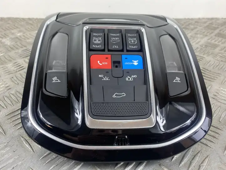 Jeep Grand Cherokee WL Очечник — фото 12