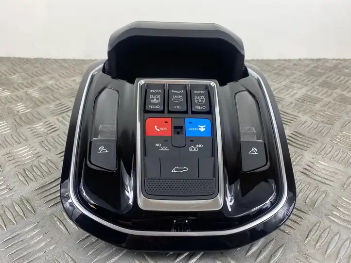Jeep Grand Cherokee WL Очечник — фото 16