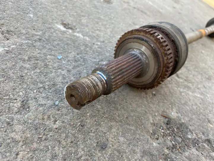 Hyundai ix35 (2009 - 2013)   Задняя полуось