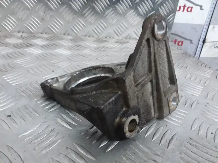 Renault Scenic II - Grand scenic II (2003 - 2006) 8200187544 Кронштейн подвесного подшипника — фото 2