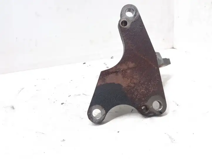 Toyota Avensis T250 (2003 - 2006) 4345705050 Кронштейн подвесного подшипника — фото 2