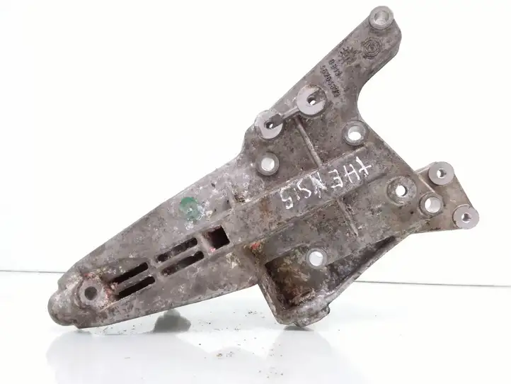 Lancia Thesis   46764372 Кронштейн подвесного подшипника полуоси