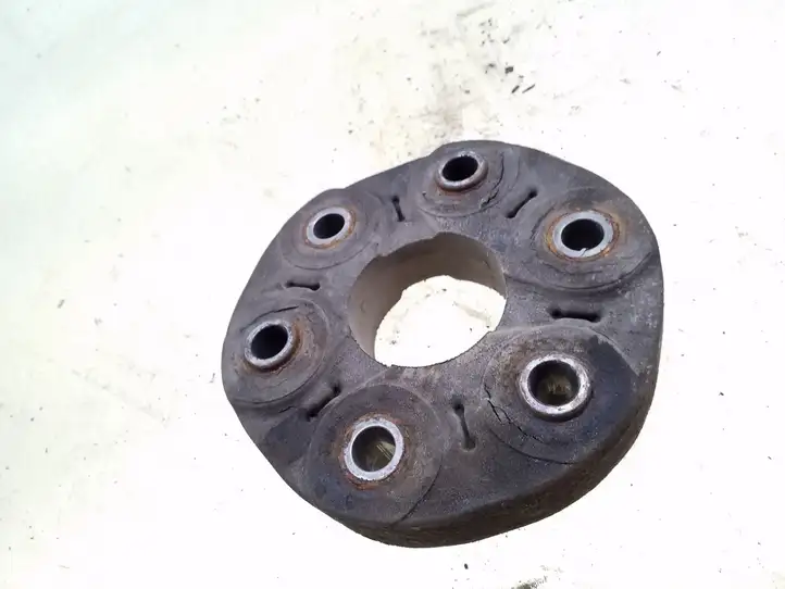 Mercedes-Benz C W204 (2007 - 2014)  2104110415 Демпфер кардана