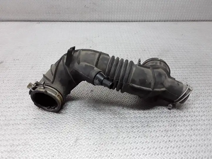 Toyota Avensis T250 (2006 - 2009) 178810H040 Трубка подачи воздуха — фото 2