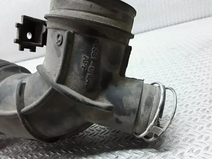 Toyota Avensis T250 (2006 - 2009) 178810H040 Трубка подачи воздуха — фото 3