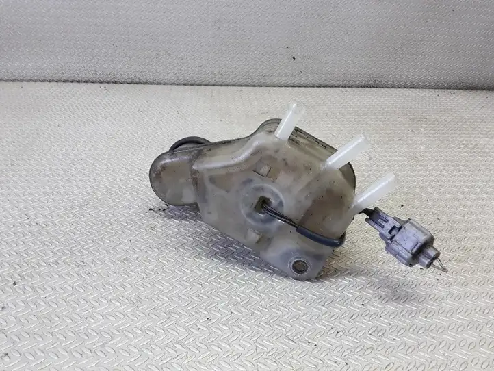 Toyota Avensis Verso (2001 - 2004) 13231140260 Бачок тормозной жидкости — фото 3