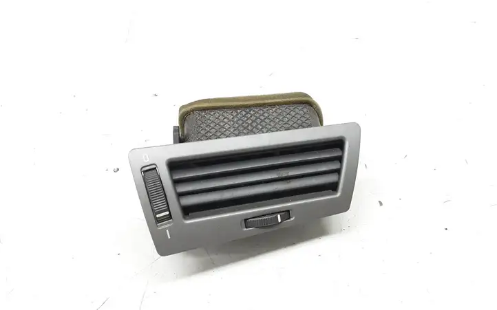 BMW 7 E65 E66 (2001 - 2008) 64228223334 Боковой воздушный дефлектор — фото 1