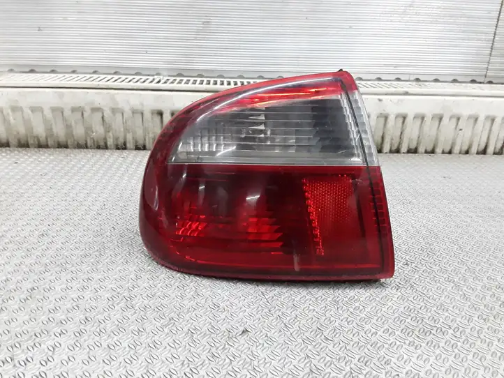 Seat Toledo II (1M) (1998 - 2006) 1M5945095B Задний фонарь в кузове — фото 1