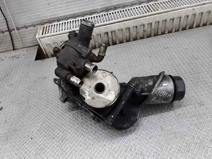 Honda Accord (2003 - 2007) Кронштейн масляного фильтра — фото 1