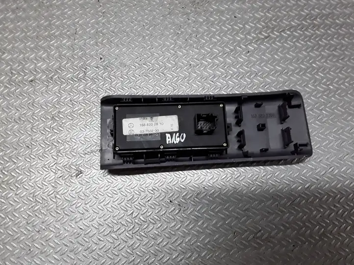 Mercedes-Benz A W168 (1997 - 2004) 1688202810 Блок кнопок стеклоподъемников — фото 2