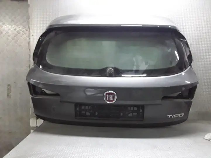 Fiat Tipo (2015 - ) Крышка багажника — фото 1