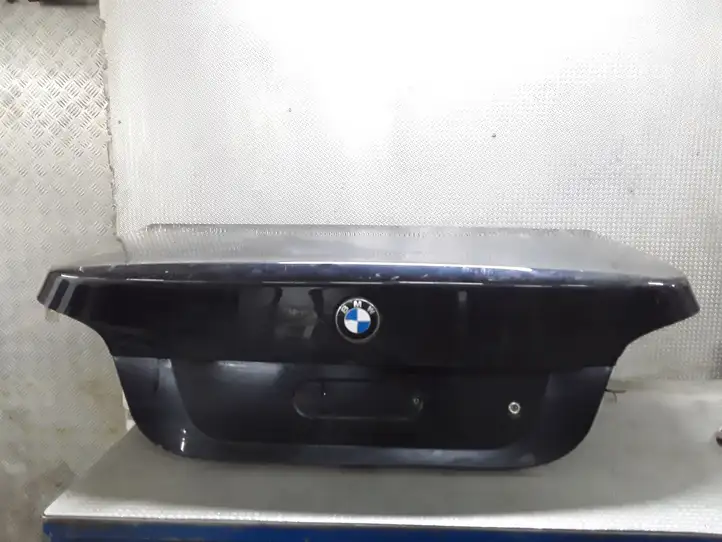 BMW 5 E60 E61 (2004 - 2010) Крышка багажника — фото 1