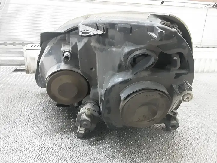 Renault Clio III (2005 - 2012) 8200478985 Передняя фара — фото 3