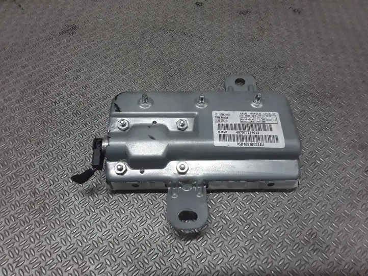 BMW 7 E65 E66 (2001 - 2008) 407077221013 Подушка безопасности задней двери — фото 3