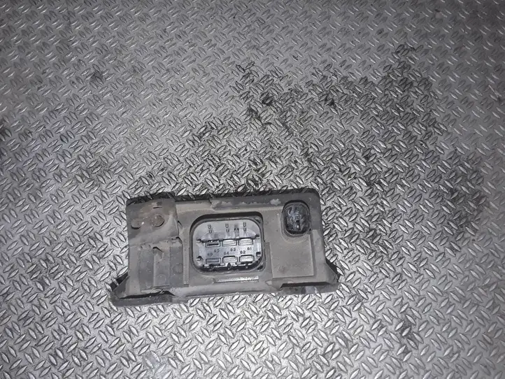 Mercedes-Benz Vito Viano W639 (2003 - 2010) 0255452832 Реле накала свечей — фото 2