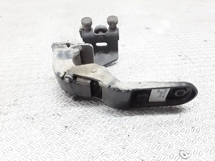 Mercedes-Benz Vaneo W414 (2001 - 2005) A4147600147 Средняя направляющая ролика раздвижной двери — фото 2