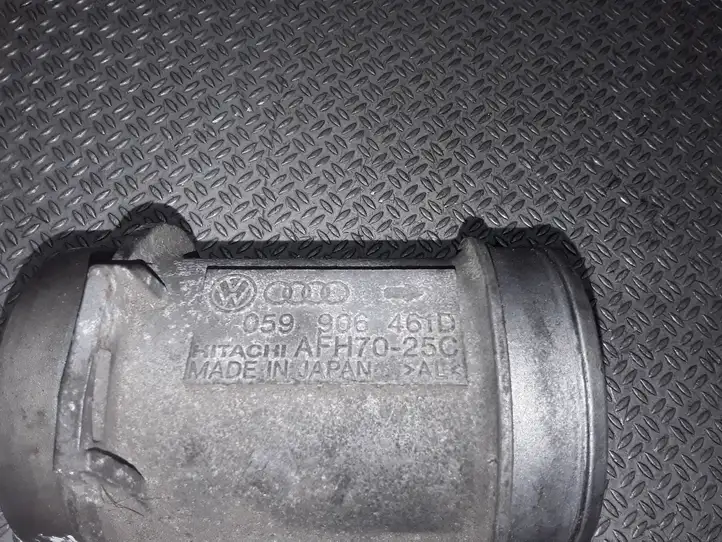 Audi A6 S6 C5 4B (1997 - 2001) 059906461D Датчик массового расхода воздуха — фото 2