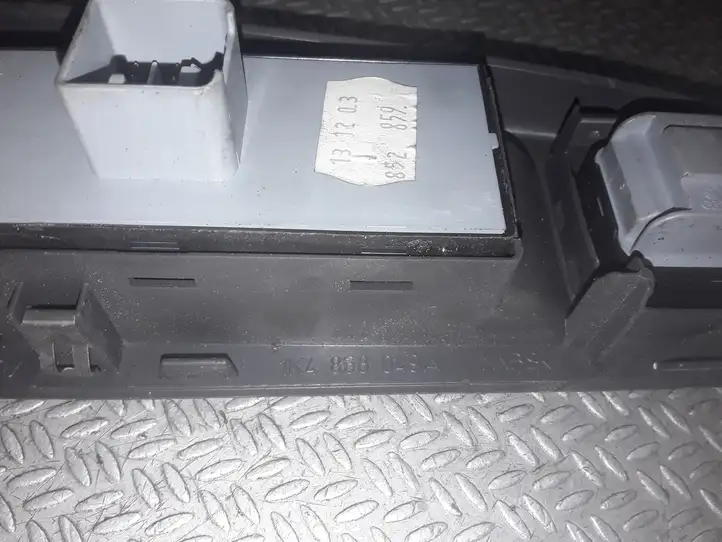 Volkswagen Golf V (2003 - 2009) 1K4868049A Кнопка стеклоподъемников — фото 3