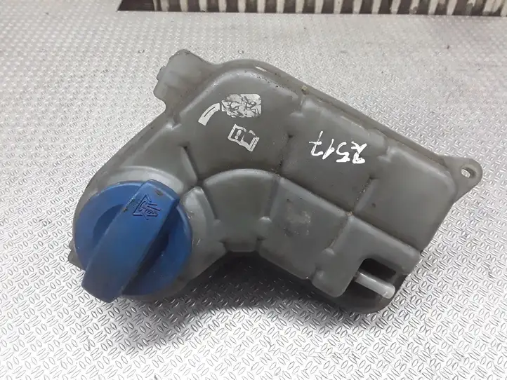 Audi A4 S4 B6 8E 8H (2000 - 2006) 8E0121403 Расширительный бачок — фото 1