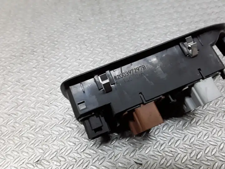Renault Laguna II (2001 - 2005) 8200397297B Блок кнопок стеклоподъемников — фото 2