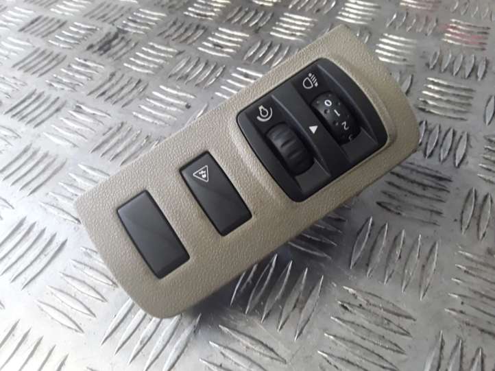 648450001R Renault Megane III Žibintų aukščio reguliavimo jungtukas