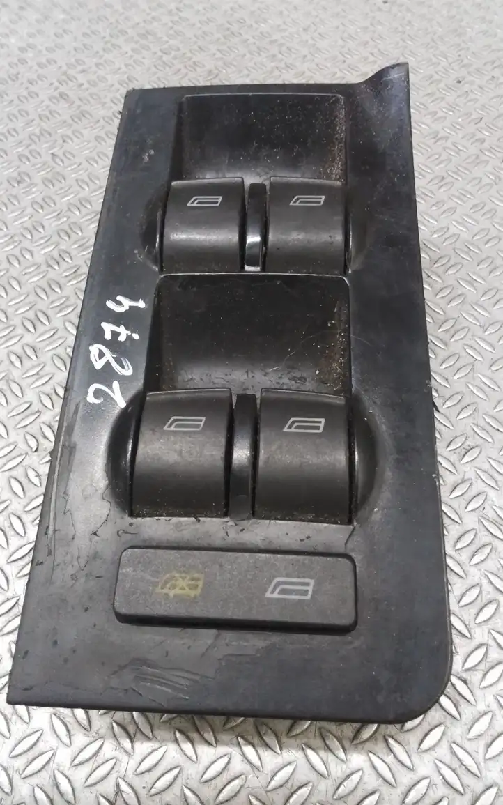 Audi A6 S6 C5 4B (2001 - 2004) 4B0959851 Кнопка стеклоподъемников — фото 1