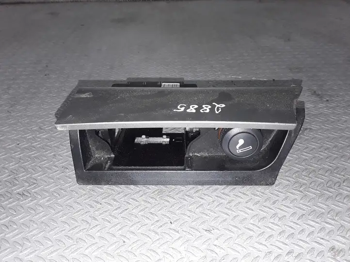 Opel Astra H (2004 - 2009) 13133284 Передняя пепельница — фото 2