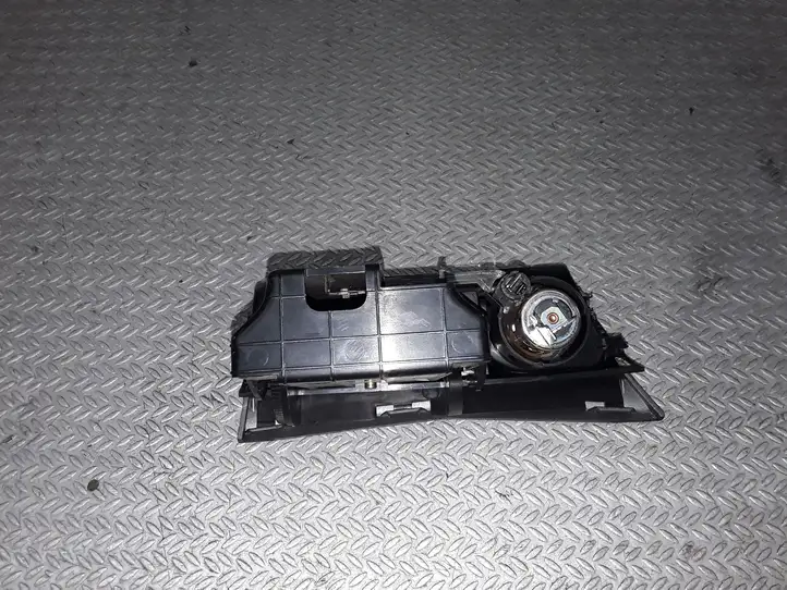 Opel Astra H (2004 - 2009) 13133284 Передняя пепельница — фото 4