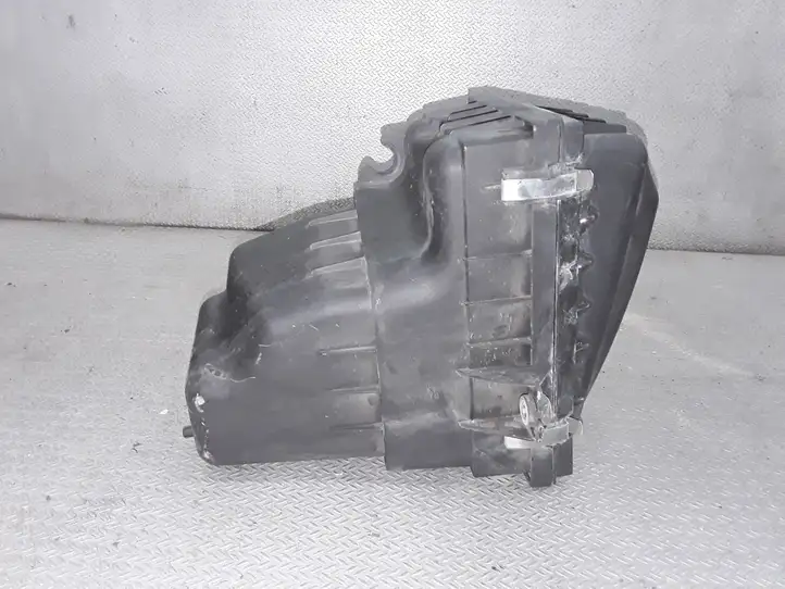 Opel Agila A (2000 - 2007) 09204631 Корпус воздушного фильтра — фото 1