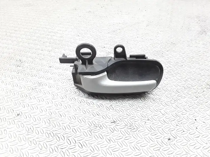 Toyota Yaris Verso (1999 - 2005) Внутренняя ручка двери — фото 1