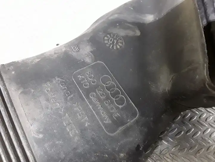 Audi A6 S6 C5 4B (2001 - 2004) 8D0129617E Детали воздухозаборника — фото 2