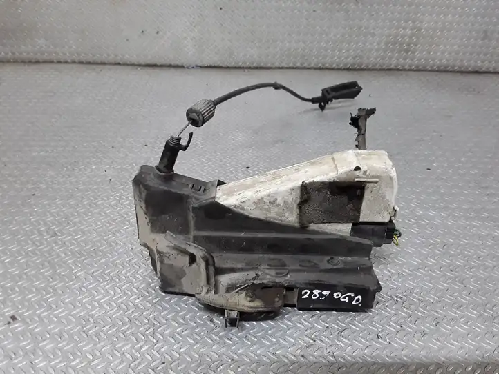 Volkswagen Sharan (2003 - 2010) 93BG220A20DD Замок задней двери — фото 3