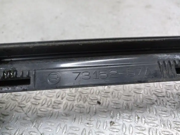 Honda Stream (2000 - 2003) 73152S7A Накладка стоек лобового стекла — фото 3