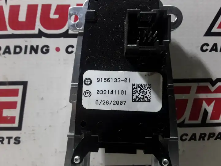 BMW X5 E70 (2006 - 2013) 9156133 Кнопка ручного тормоза — фото 5