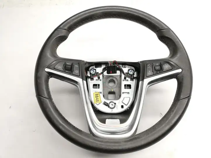 Opel Mokka (2012 - 2016) Руль — фото 1