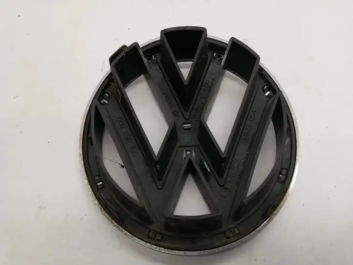 Volkswagen Tiguan (2007 - 2011) 561853600 Эмблема производителя — фото 2