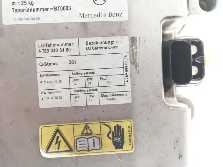 Mercedes-Benz E W212 (2009 - 2016) A7893408400 Аккумулятор гибридного / электрического автомобиля — фото 5