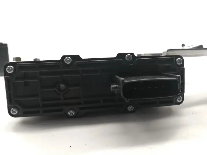 Toyota Yaris Cross (2020 - ) 89680K0010 Блок управления тормозной системой — фото 5