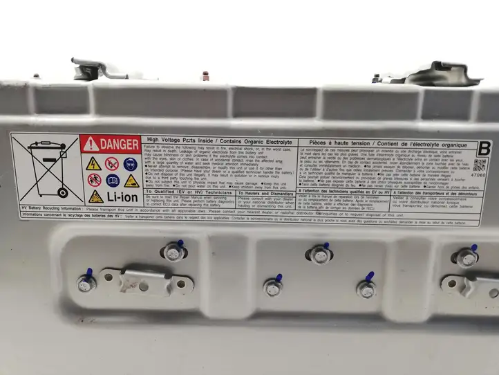 Toyota Prius+ (ZVW40) (2011 - 2018) G928047190 Аккумулятор гибридного / электрического автомобиля — фото 3
