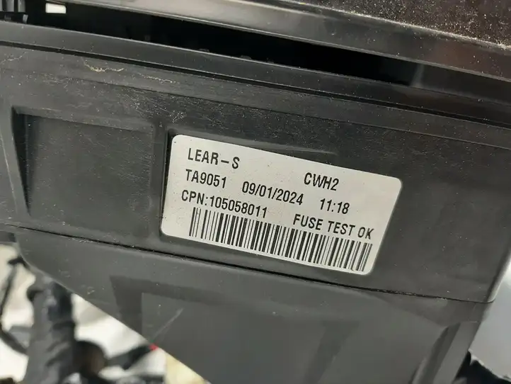 Volvo XC40 (2017 - ) 32331868 Прочая электропроводка — фото 8