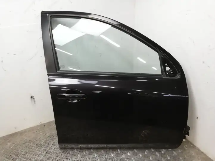 Nissan Micra (2013 - 2016) Дверь — фото 1