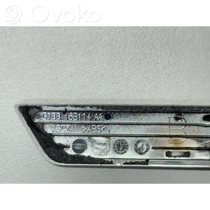 Ford Focus (2015 - 2019) G1BB16B114AA Эмблема модели — фото 5