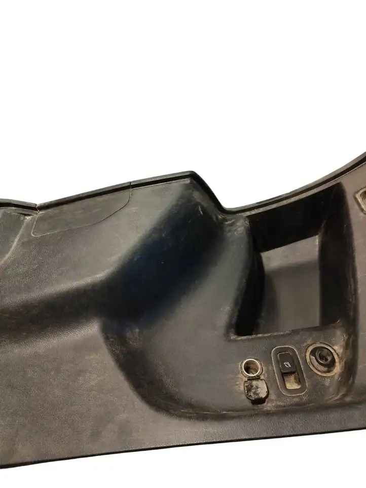 Subaru Forester SJ (2013 - 2018) 94027SG010 Прочая отделка багажника — фото 2